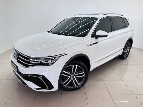 VOLKSWAGEN TIGUAN 2.0 300 TSI GASOLINA ALLSPACE R-LINE AUTOMÁTICO